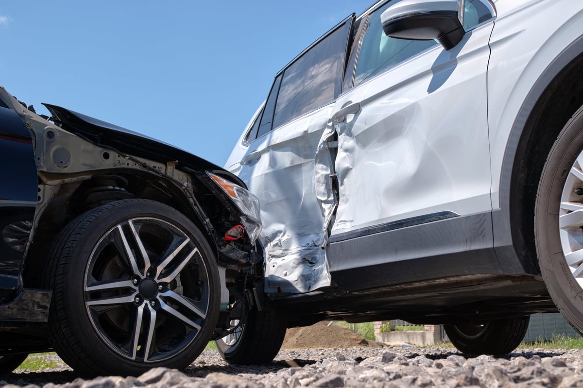 Carros chocados tras choque múltiple